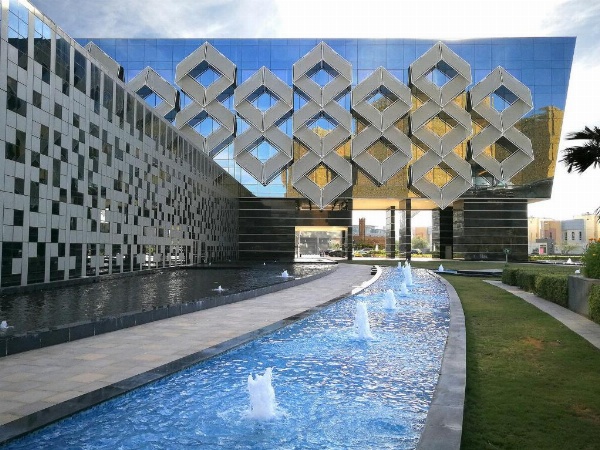 Crowne Plaza RIYADH RDC HOTEL & CONVENTION image 7